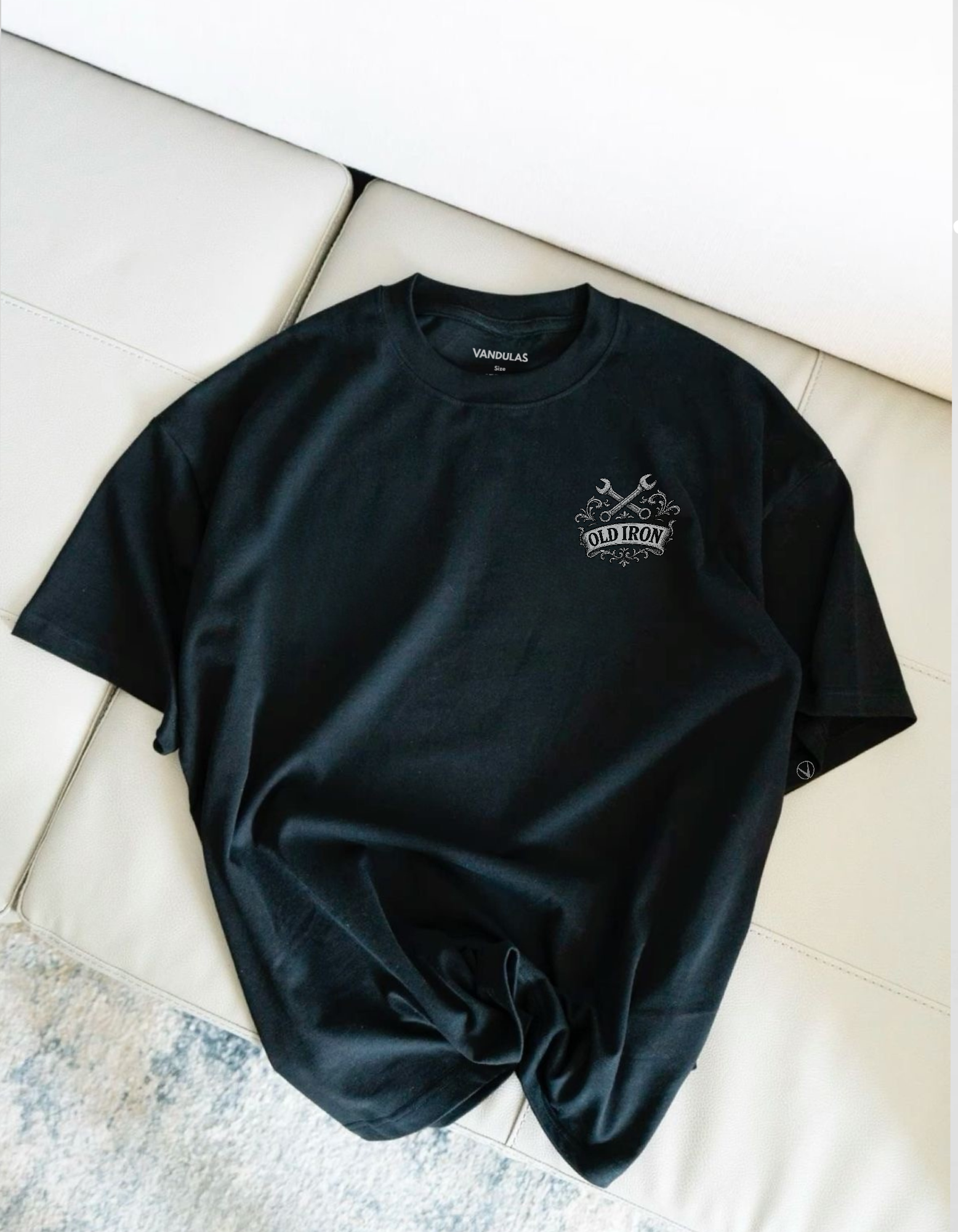 Vandulas® Old Iron Mechanic Tee – Black