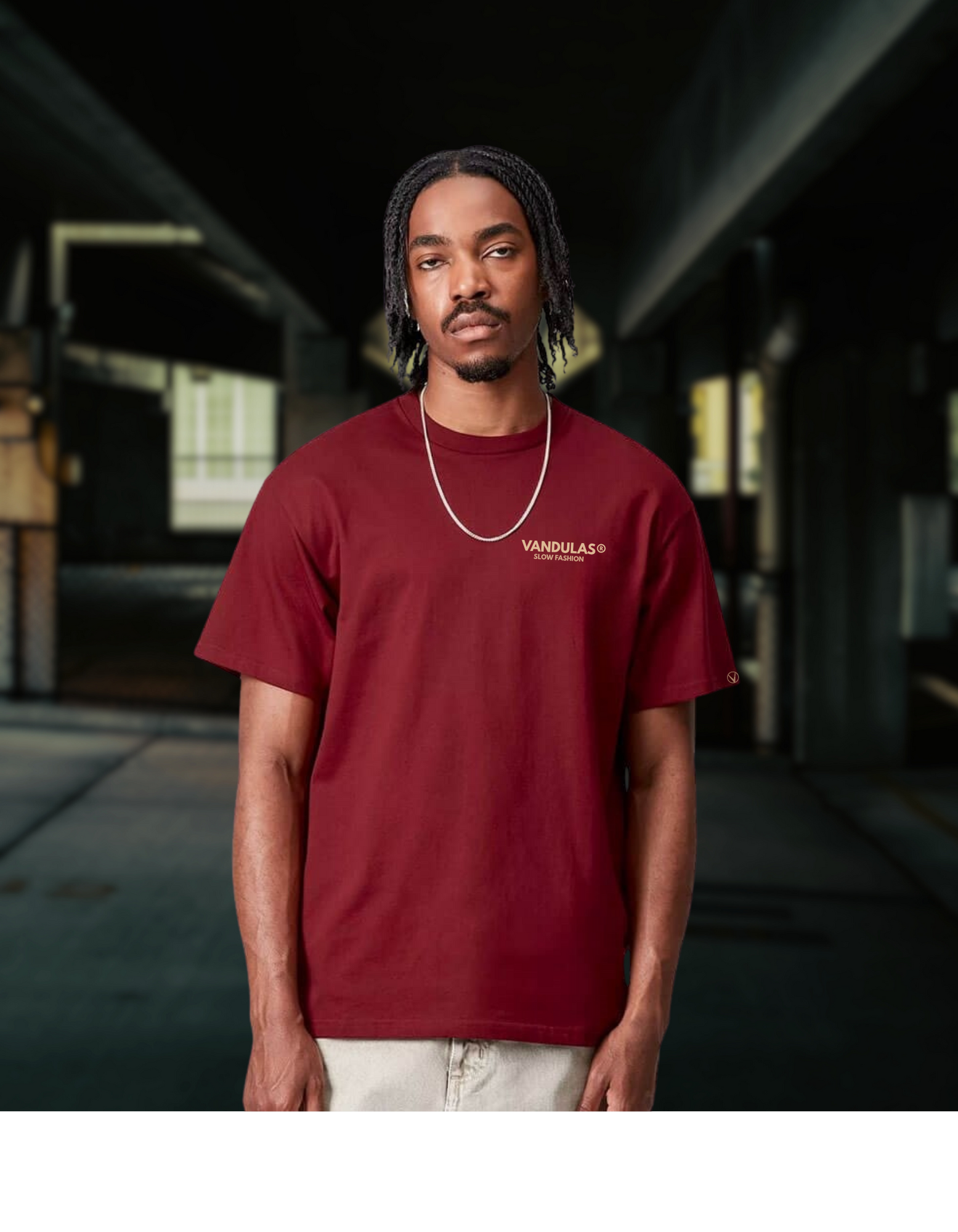 Vandulas Core Logo Tee – Red / Cream